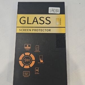 Premium Glass Screen Protector for 15 Pro Max - Black
